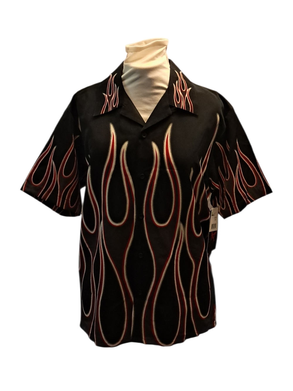 NWT. DC Black Short-Sleeve Button-Down Shirt with Red & White Flame Print